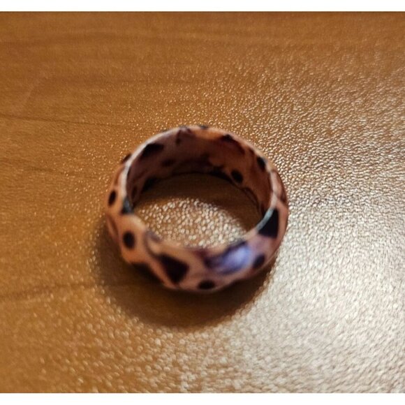 Size 6.5 Real Wood Unisex Ring Handcrafted Matte Finish Minimalist Jewelry - Picture 4 of 4